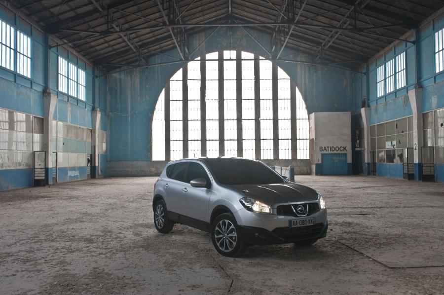 Nissan Qashqai 2010 года  (фото 170 из 204)
